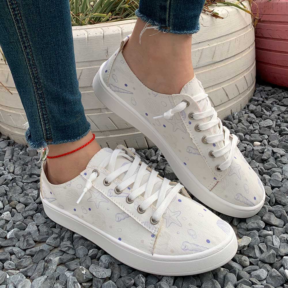 On Sneaker Care - Modische, lässige weiße Damen-Sneaker für Frühling